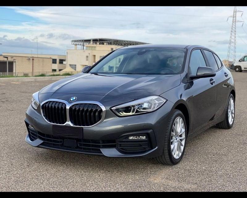 BMW Serie 1 F40 118d Business Advantage auto