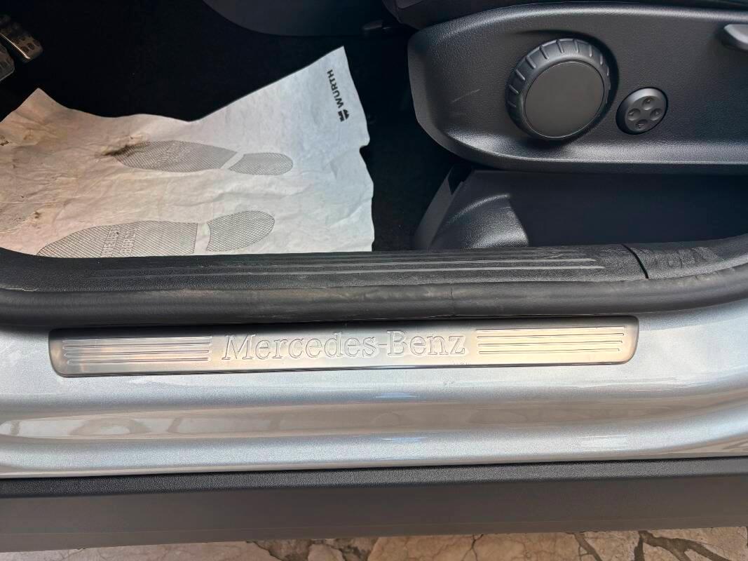 Mercedes Classe GLA 200 d AMG Line Extra auto