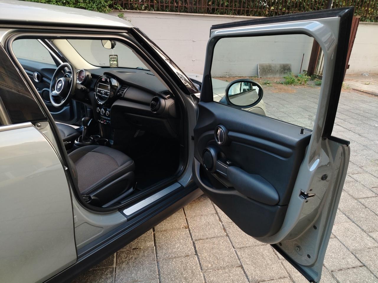 Mini 1.5 Cooper D Hype 5