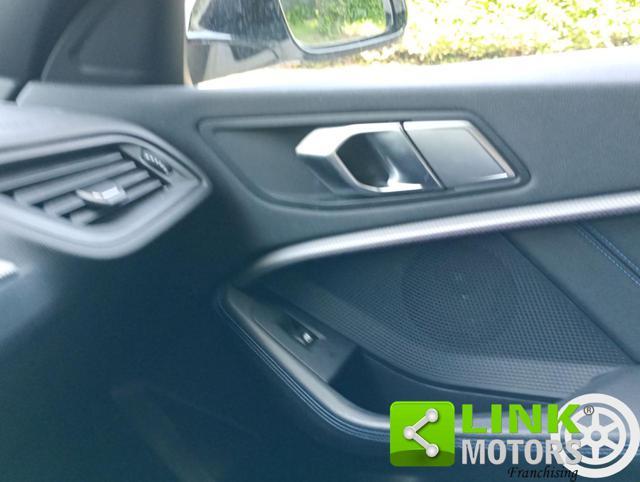 BMW 118 i 5p. Msport