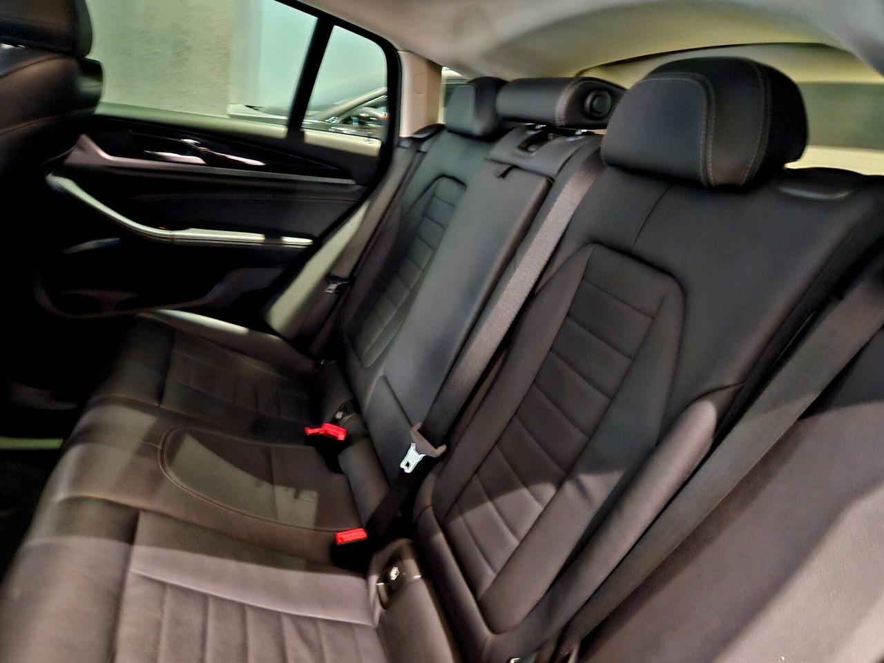 Bmw X4 xDrive20d xLine IVA ESPOSTA