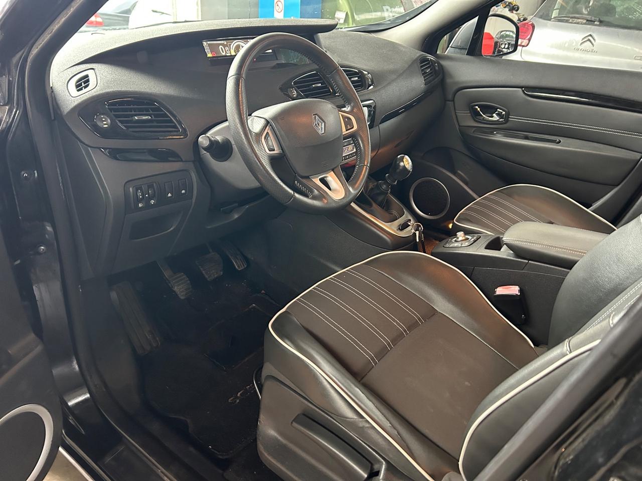 Renault Scenic 1.5 110CV 7 POSTI