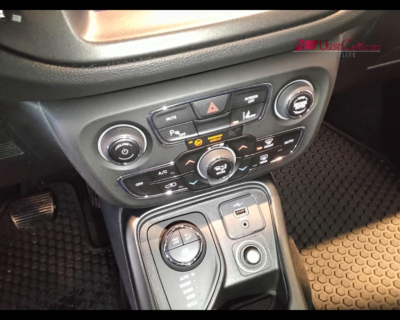 JEEP Compass 2.0 Multijet II 170 aut. 4WD Trailhawk