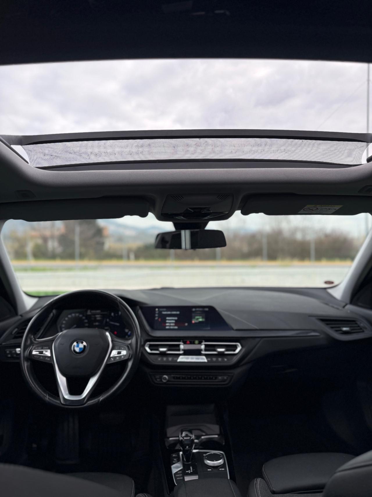 Bmw 118 118d 5p. Msport TETTO APRIBILE