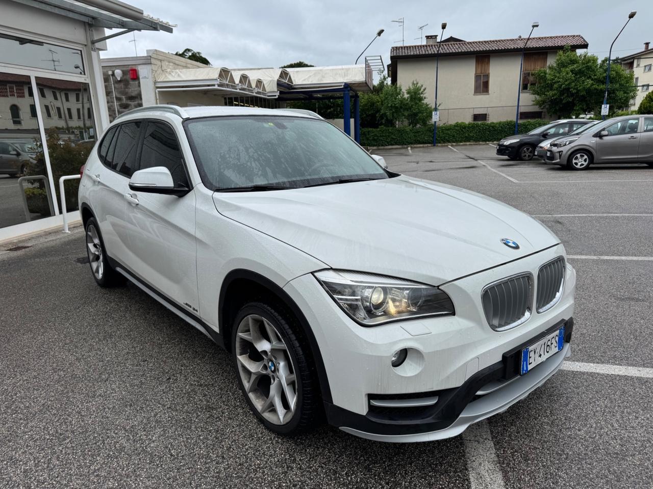 Bmw X1 sDrive18d X Line