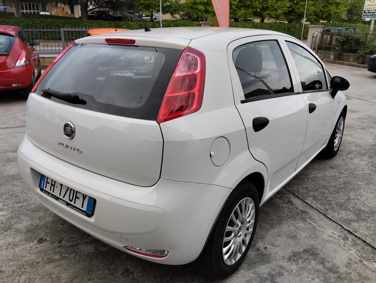 Fiat Punto 1.3 MJT II S&S 95 CV 5P STREET - " KM. 37.392"