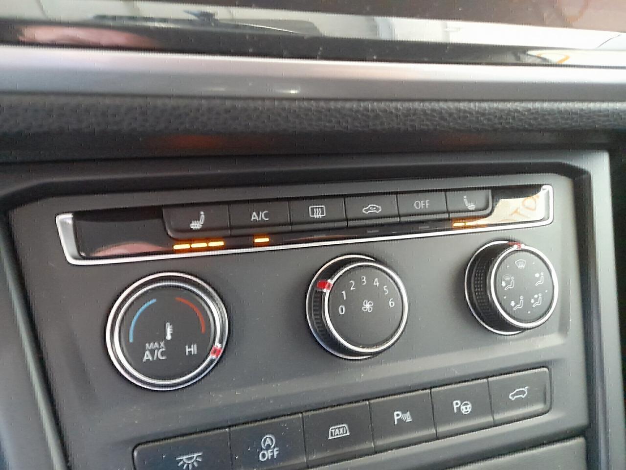 Volkswagen Touran 2.0 TDI 115 CV DSG Executive BlueMotion Technology