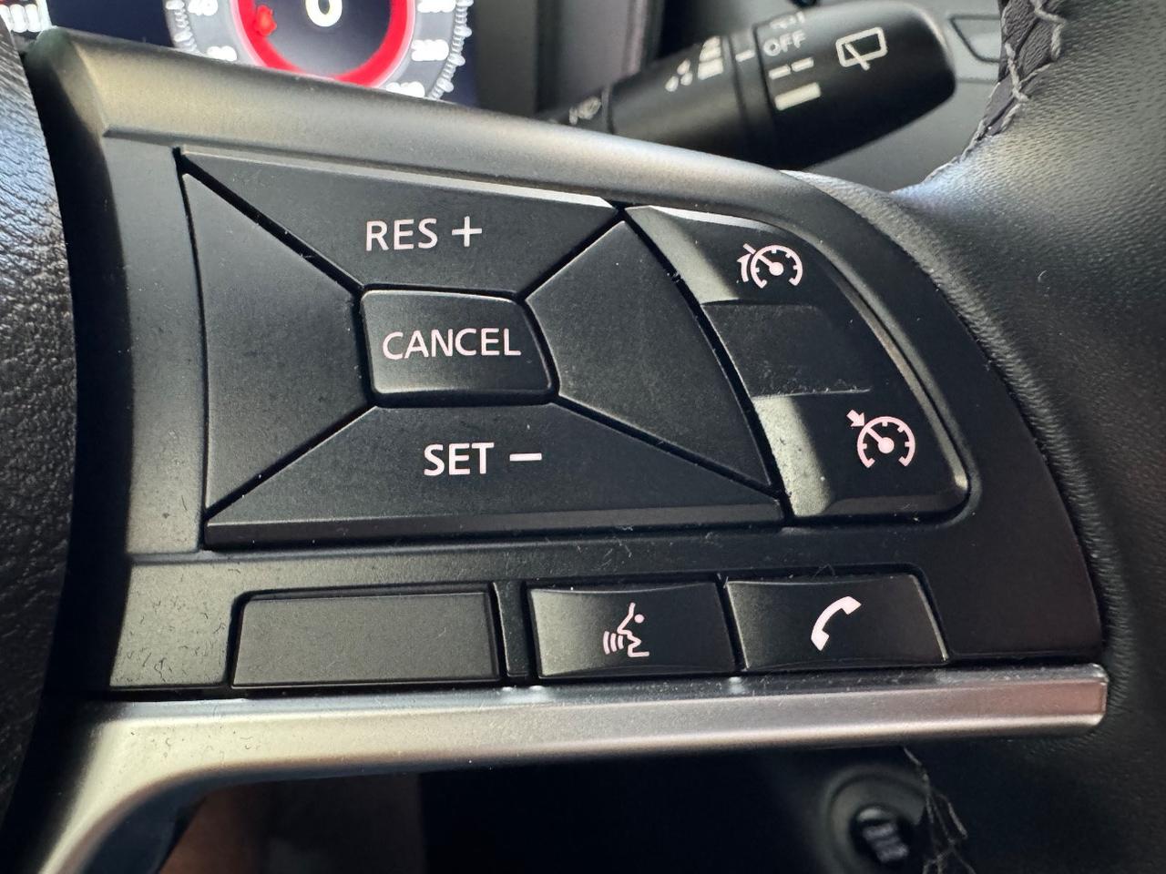 Nissan Juke 1.0 dig-t N-Connecta 114cv