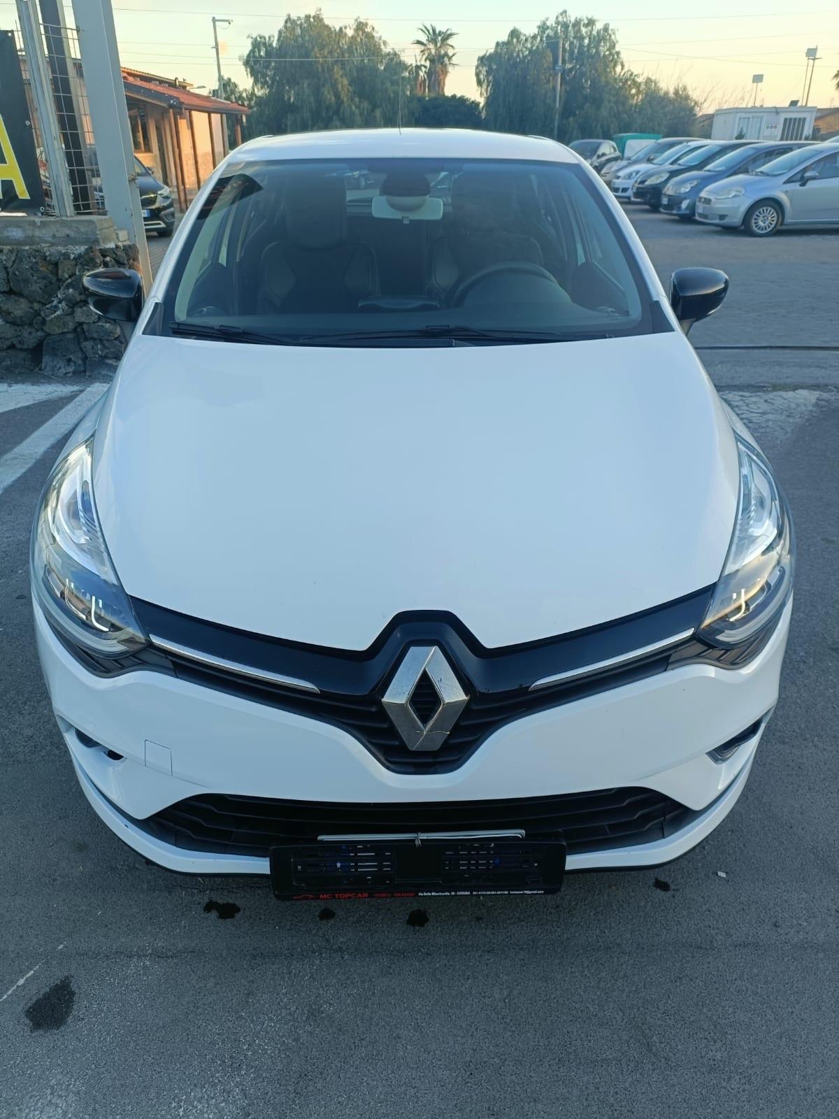 Renault Clio dCi 8V 75 CV 5 porte Moschino Life