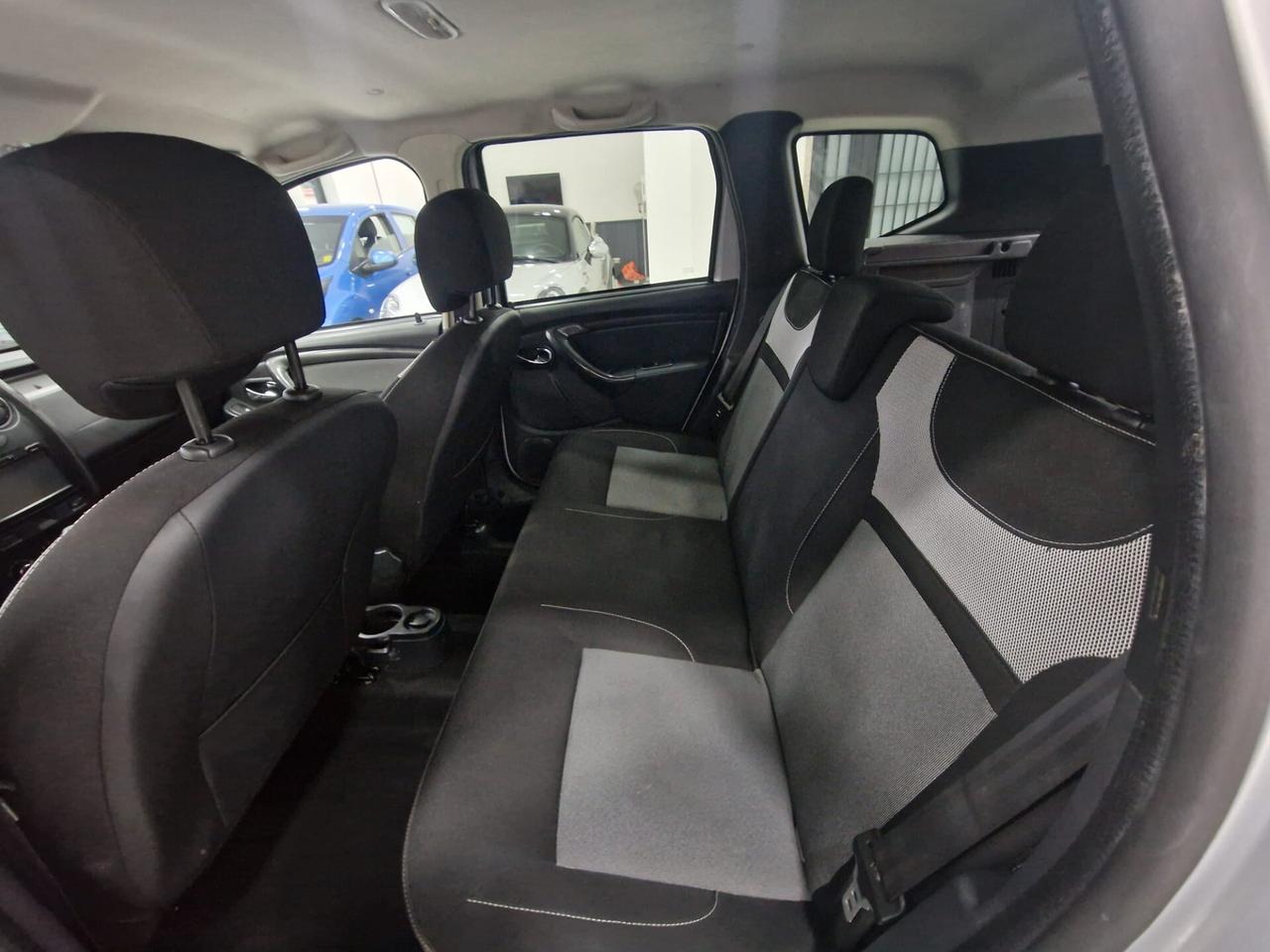 Dacia Duster 1.5 dCi 110CV. 4x4 con Gancio Traino Lauréate