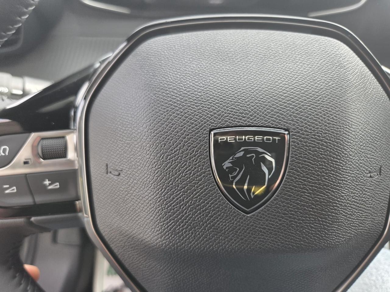Peugeot 2008 ALLURE 100 CV KM/0 NESSUN OBBLIGO FINANZIARIO !!
