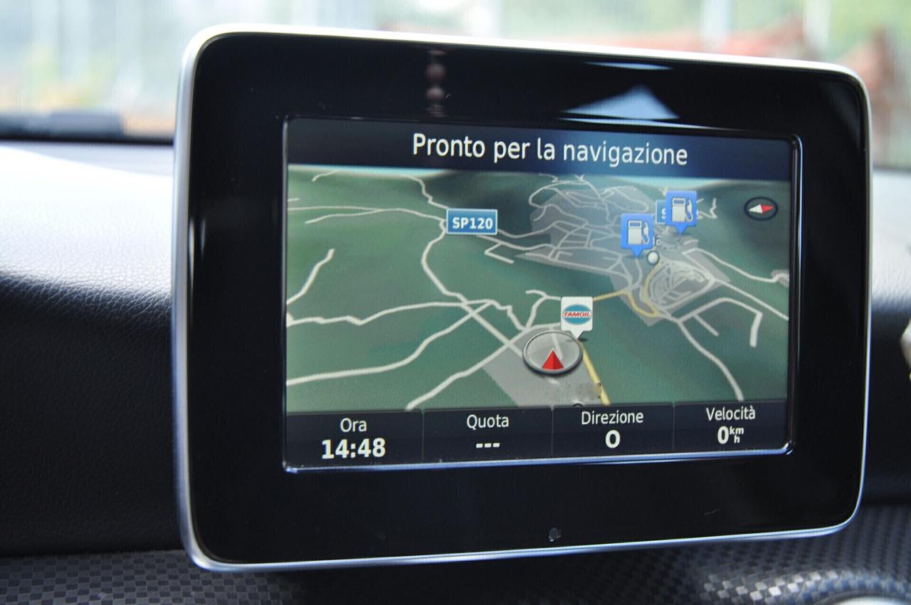 Mercedes-benz A 180 d Sport GANCIO TRAINO