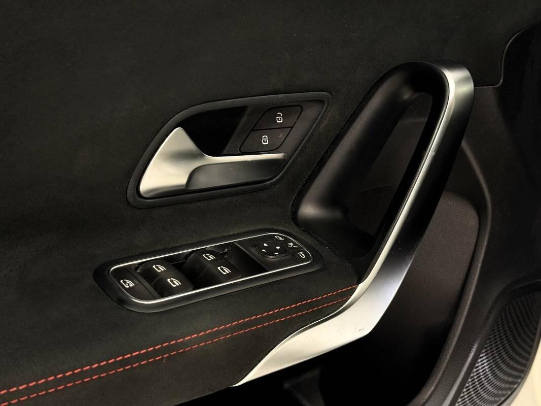 Mercedes Classe A 180 d Premium auto all AMG