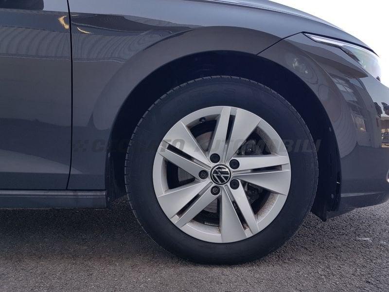 Volkswagen Golf VIII 2020 2.0 tdi Life 115cv dsg