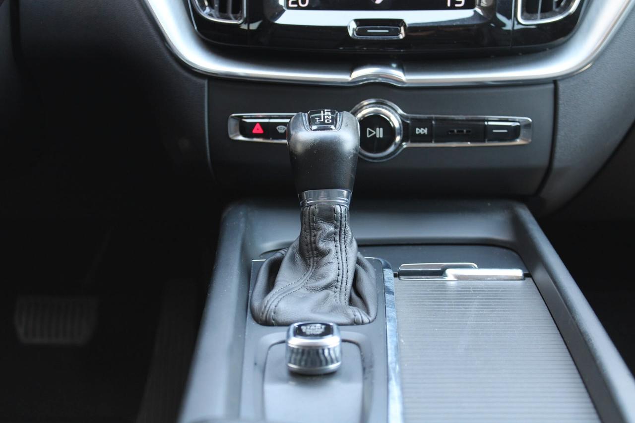 Volvo XC 60 XC60 D4 AWD Geartronic Business