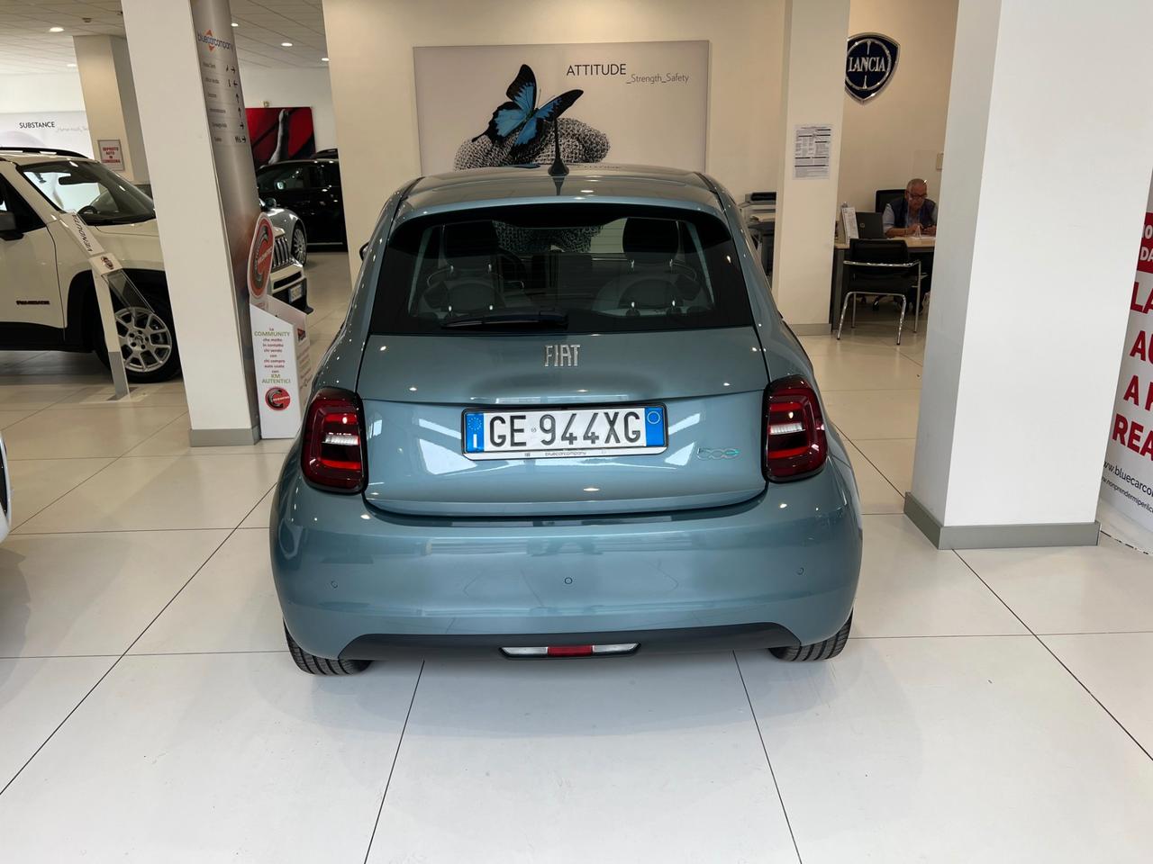 Fiat 500 Icon Berlina 42 kWh
