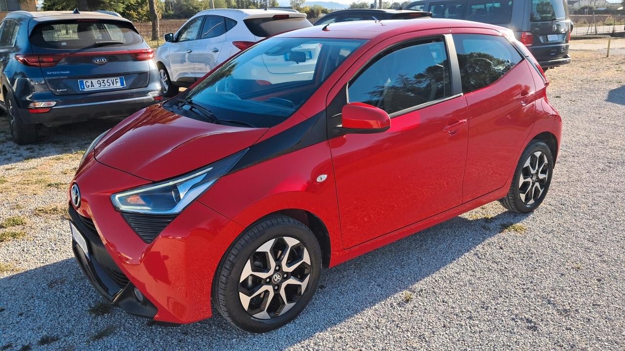 Toyota Aygo 1.0 VVT-i 72 CV 5 porte x-fun