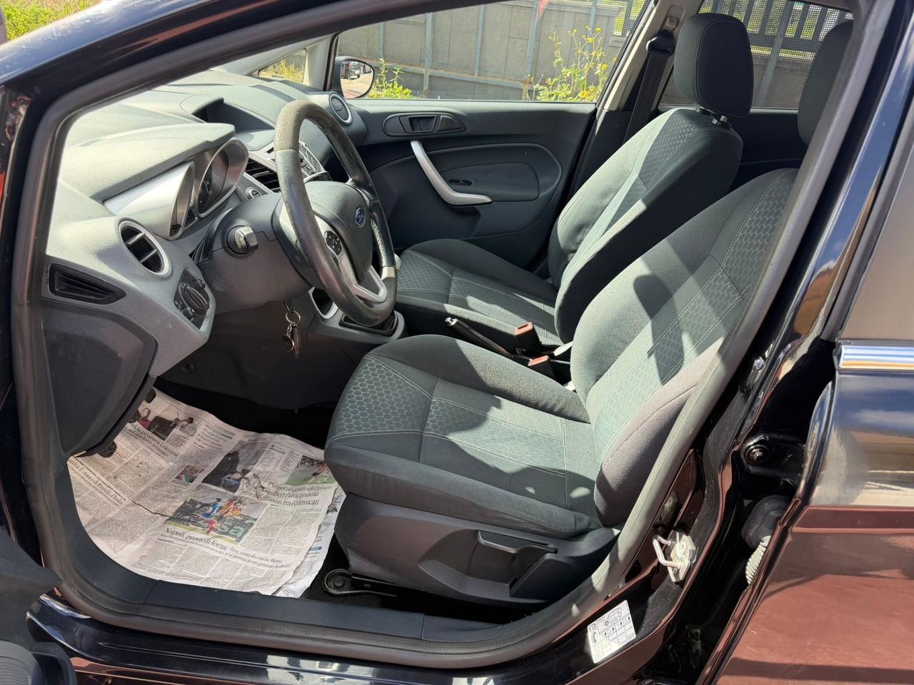 Ford Fiesta 1.4 TDCi 5p. Titanium