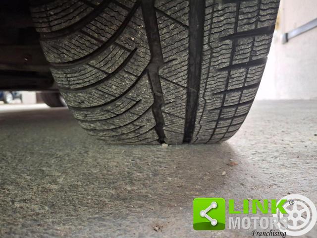 AUDI A4 Avant 2.0 TFSI S tronic g-tron S line GARANZIA