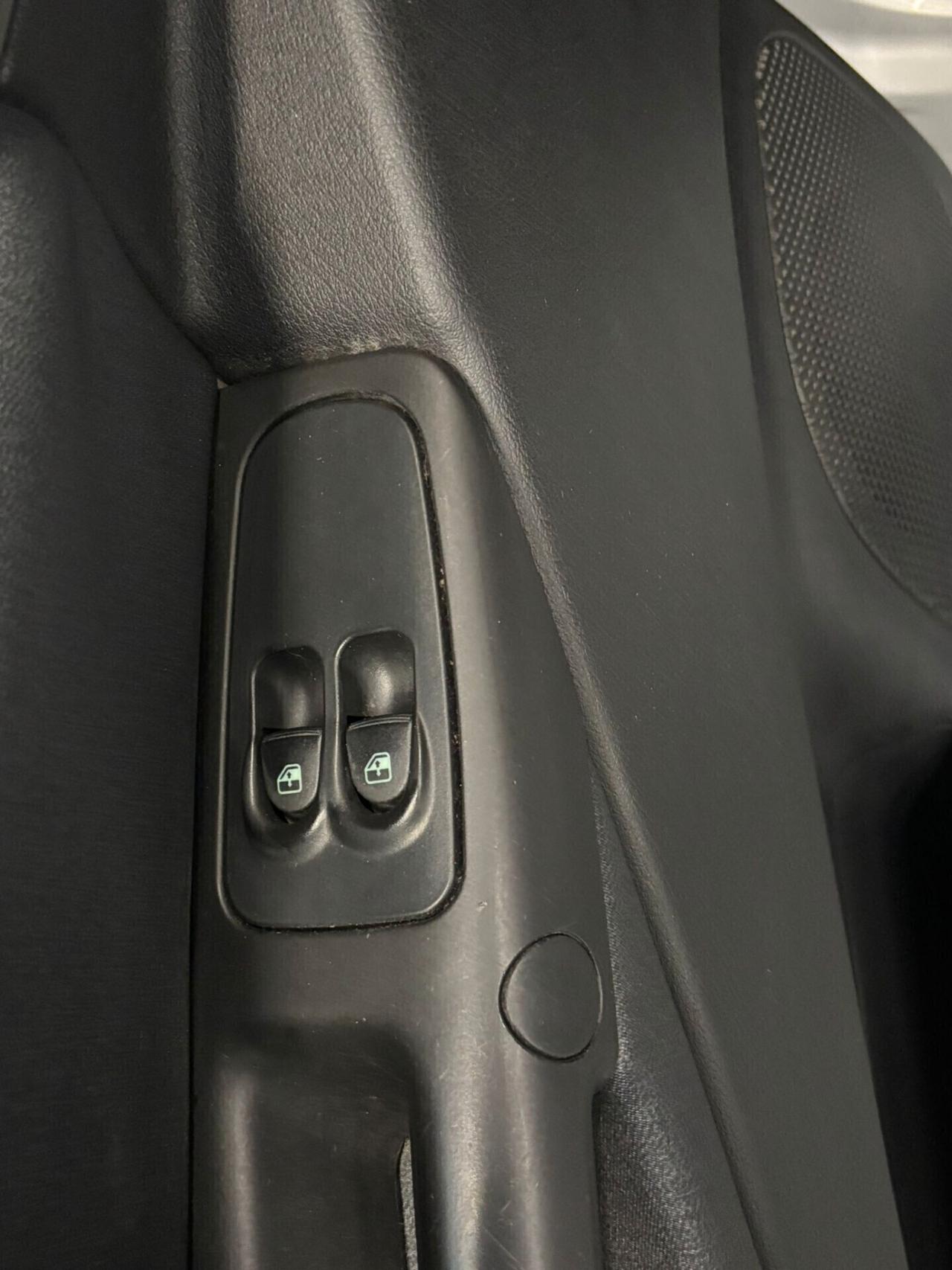 Lancia Ypsilon 1.2 Platino