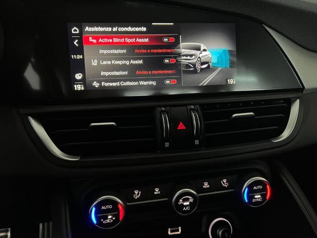 ALFA ROMEO Giulia 2.2 Turbodiesel 160 CV AT8 Sprint Tetto panoramico