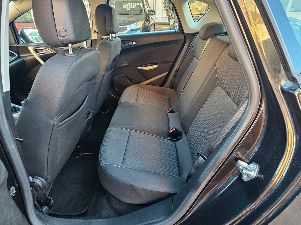 Opel Astra 1.7 CDTI 110CV 5 porte Elective