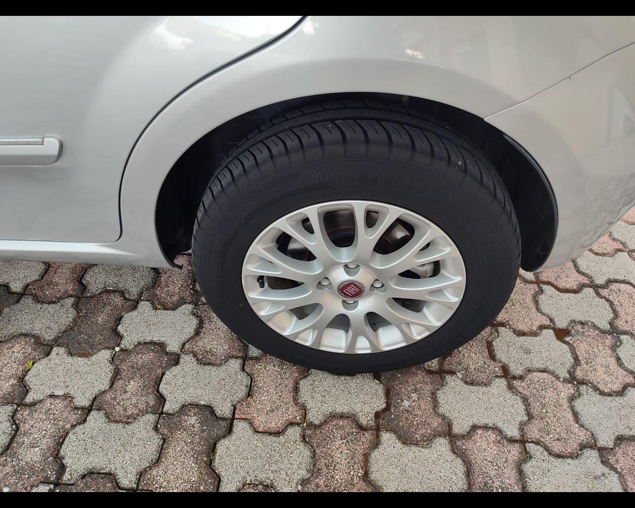 FIAT Punto Evo 1.4 5 porte Dynamic Natural Power