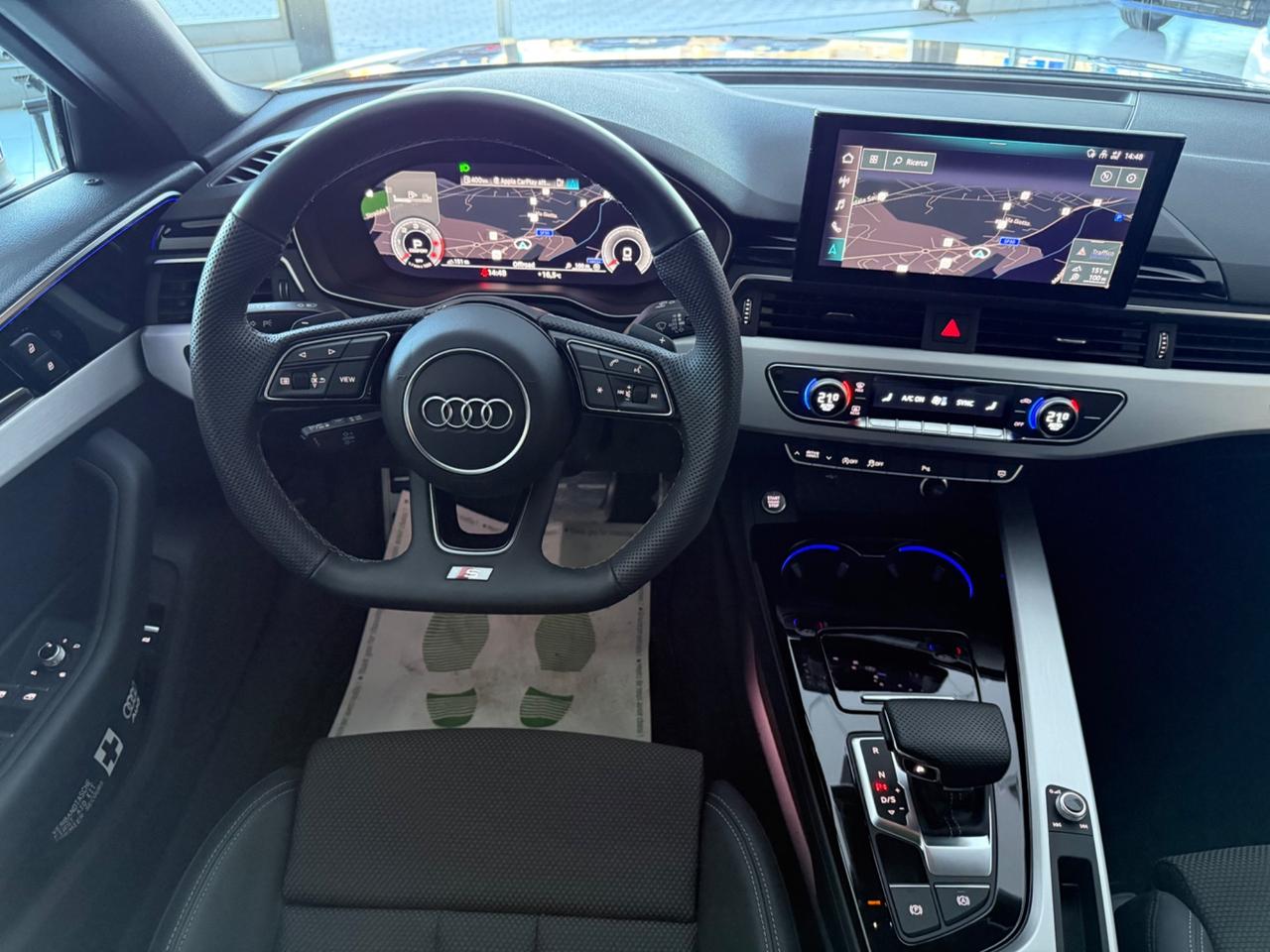 Audi A4 Avant 40 TDI quattro S tronic line edition