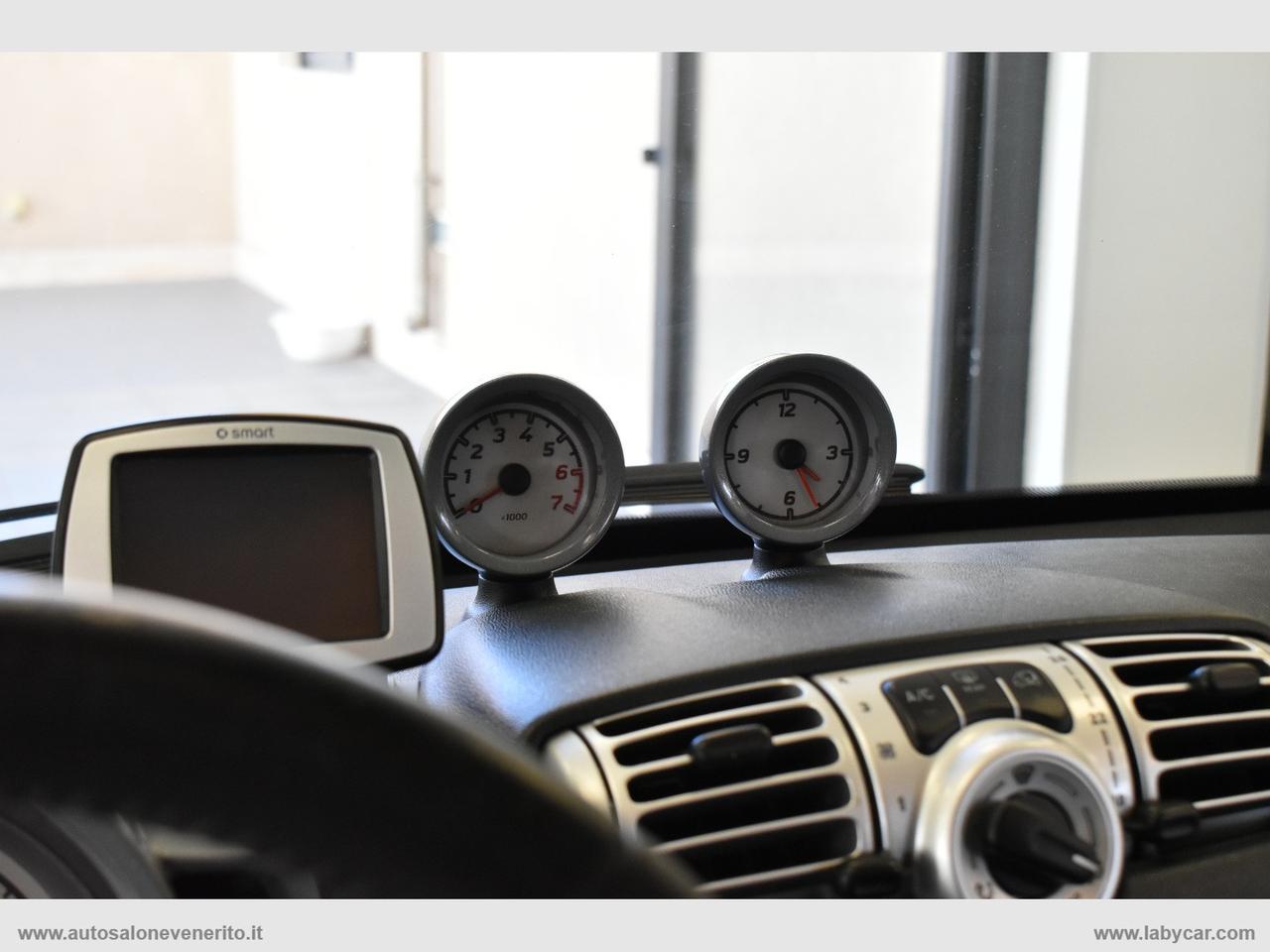 SMART fortwo 1000 62 kW coupé passion