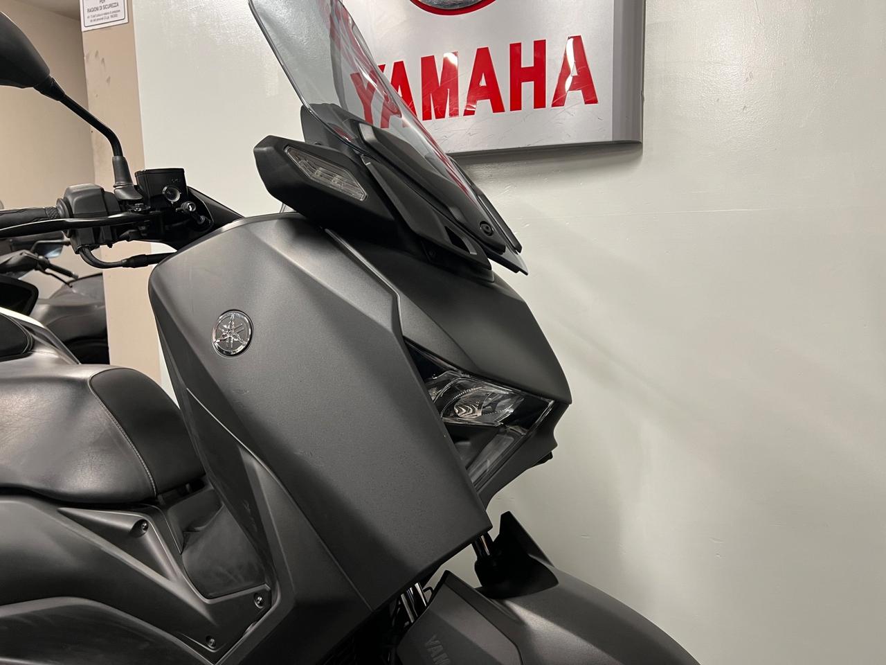 Yamaha X-Max 300
