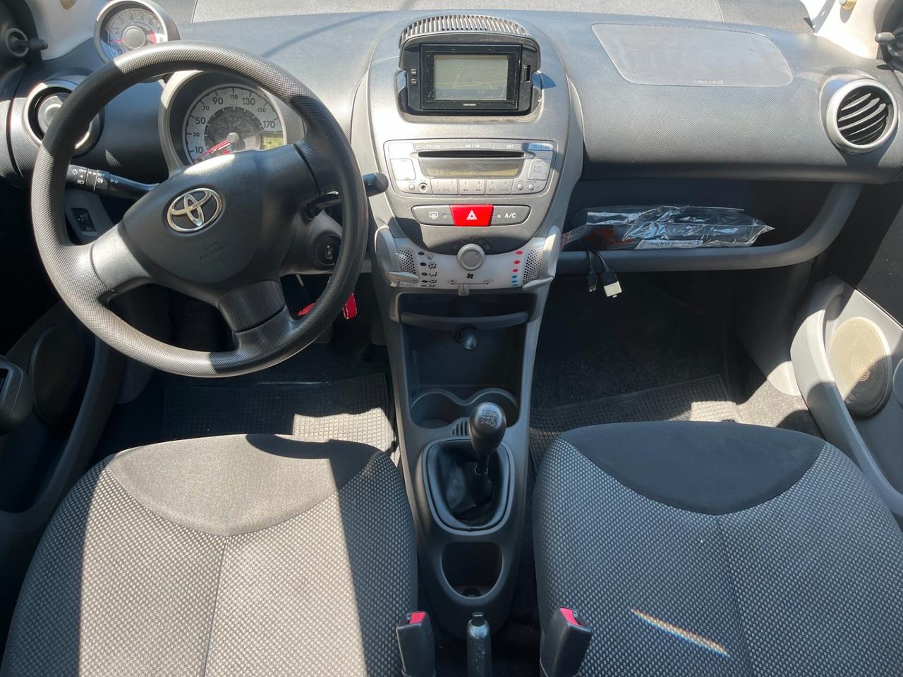 Toyota Aygo 1.0 12V VVT-i 5 porte Tobasco MMT