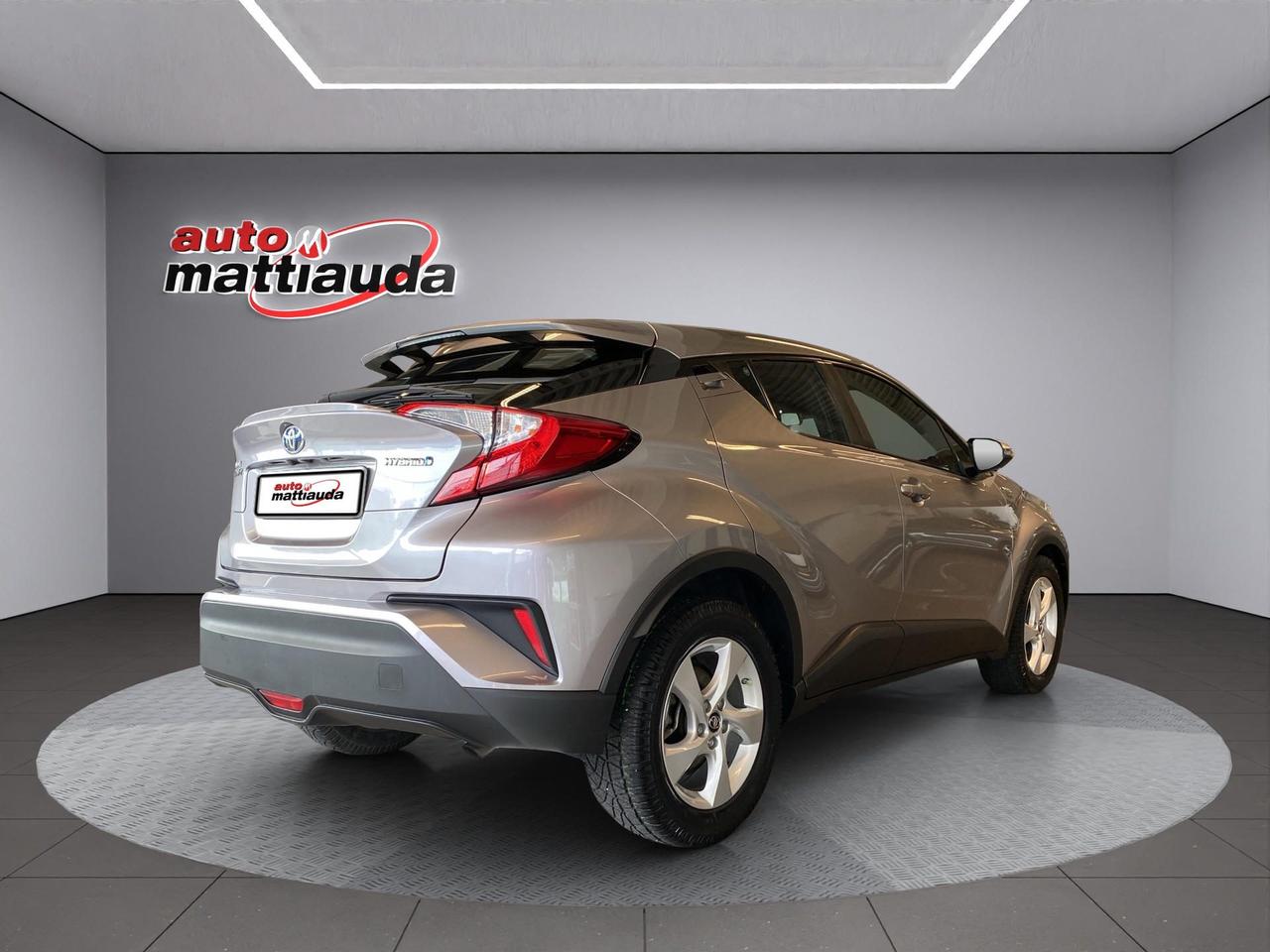 Toyota C-HR 1.8h Active 2wd e-cvt