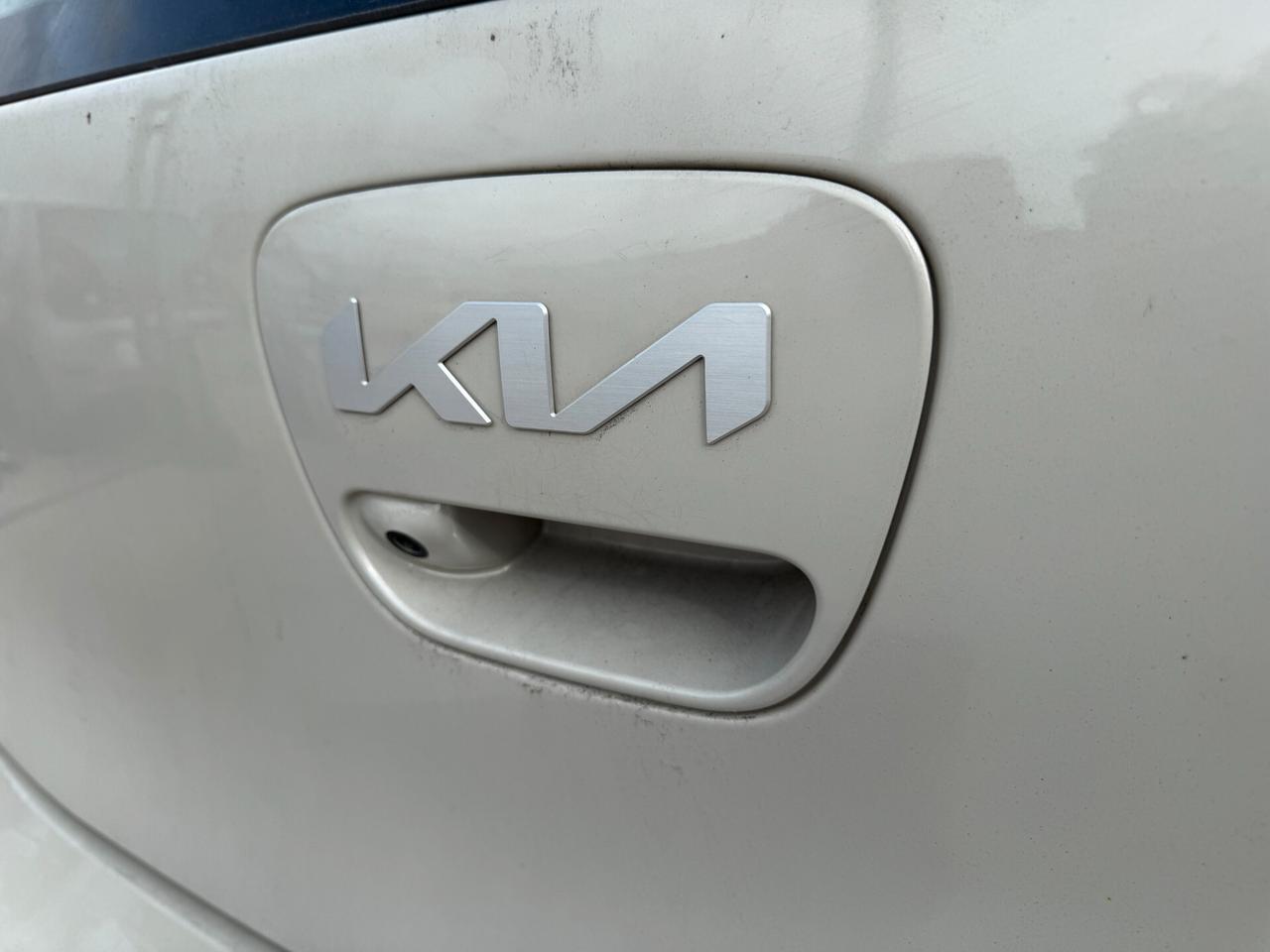 KIA PICANTO ANNO 2023 1.0 BENZINA *SINISTRATA