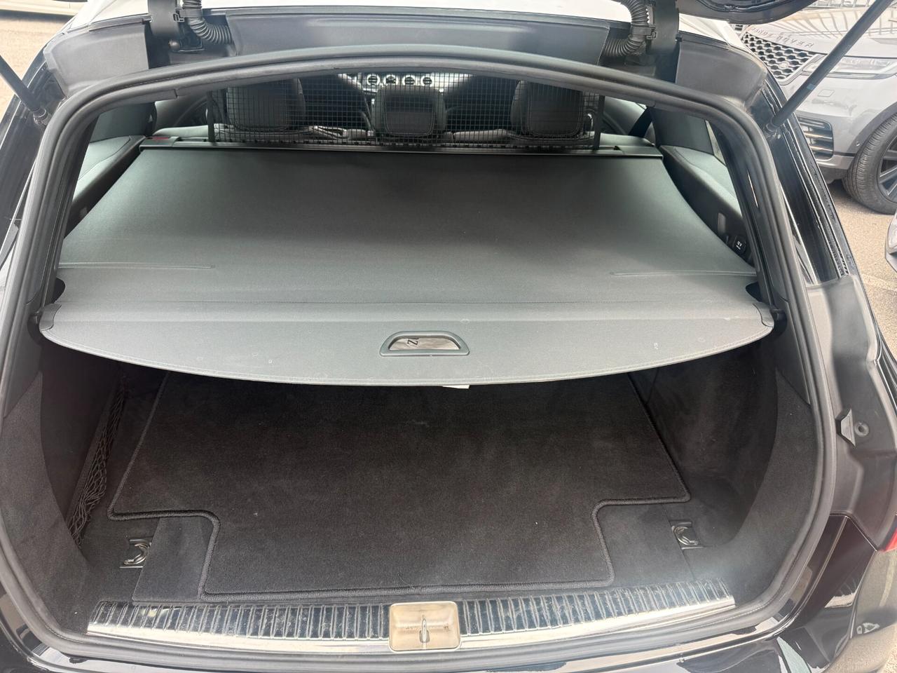 Mercedes-Benz E 220 d Premium Plus AMG/ TETTO PANORAMICO