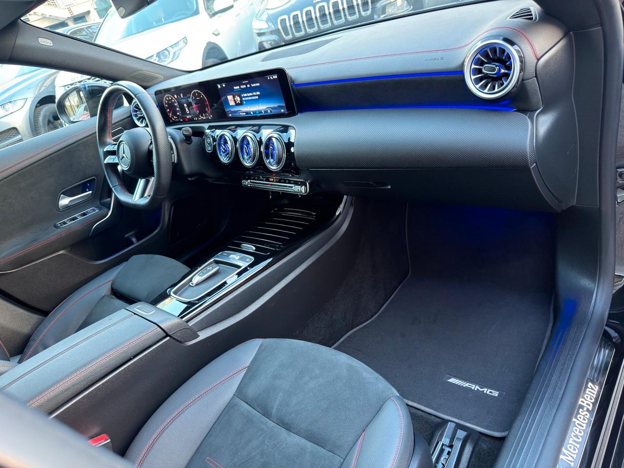 Mercedes-benz CLA 180 d Automatic AMG Line Premium Plus