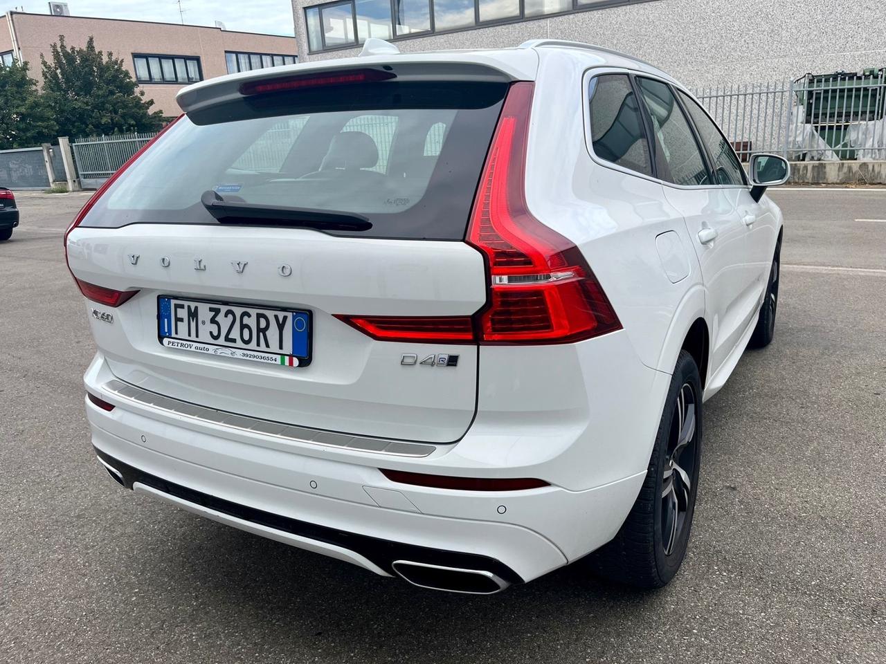 Volvo XC60 2.0d 4x4 R-Design 2018 139.000km perfetta