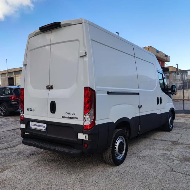 IVECO DAILY 35S12 VH2 FURG.PASSO MEDIO/CORTO 3 PTI-2020
