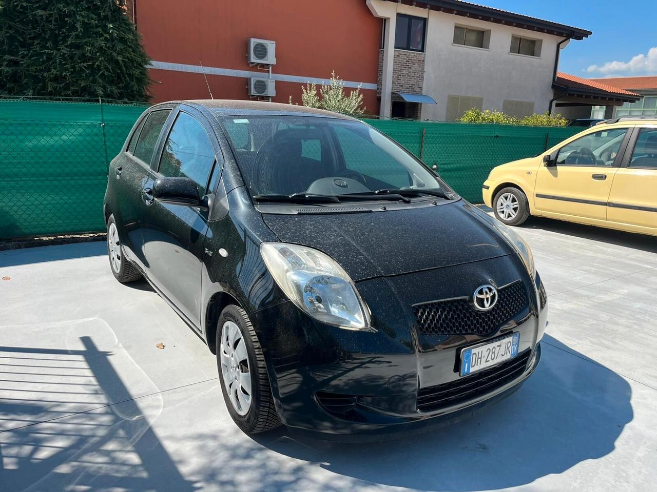 Toyota Yaris 1.4 D-4D 5 porte Sol