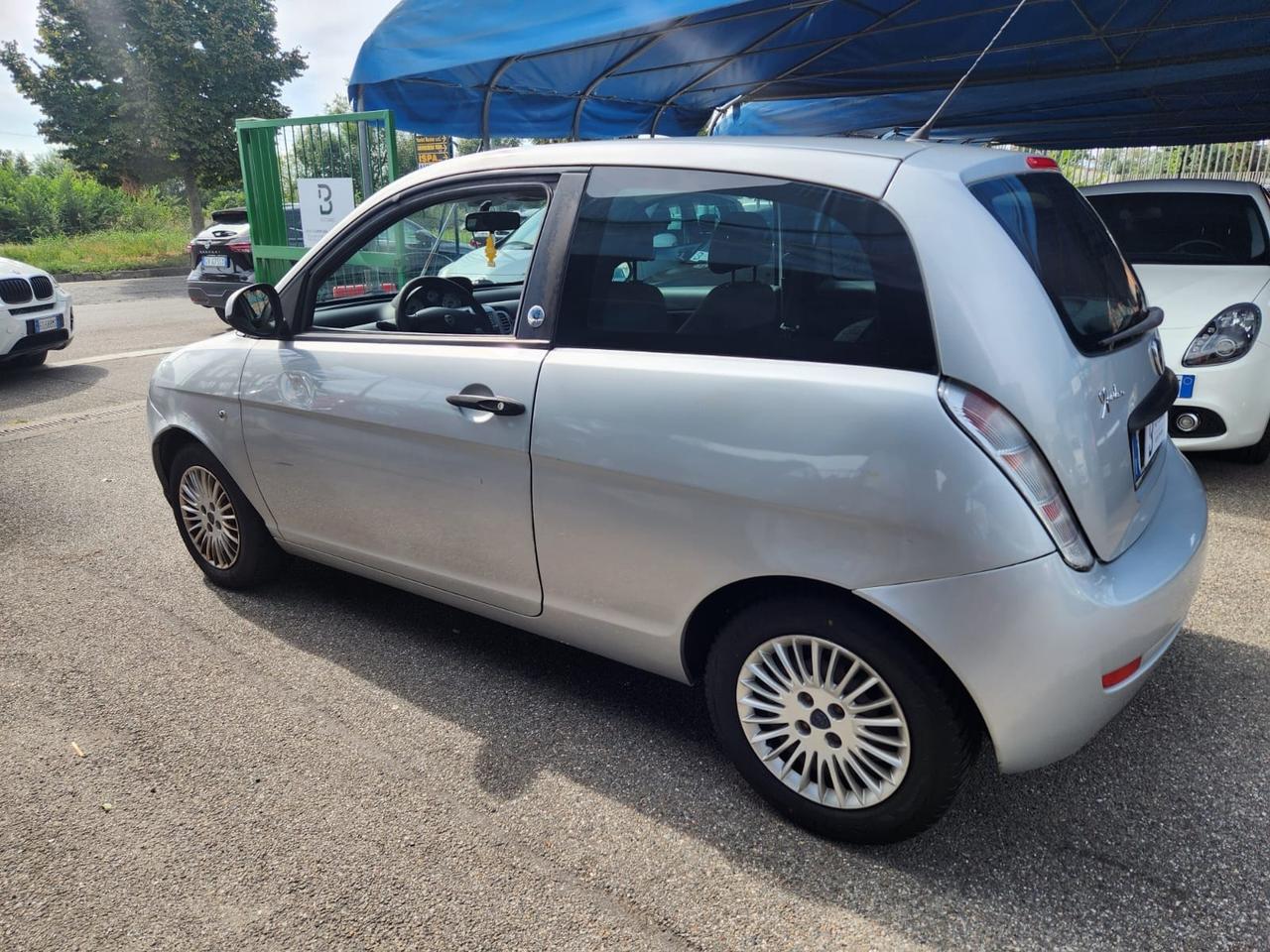 Lancia Ypsilon 1.4 Argento Ecochic GPL