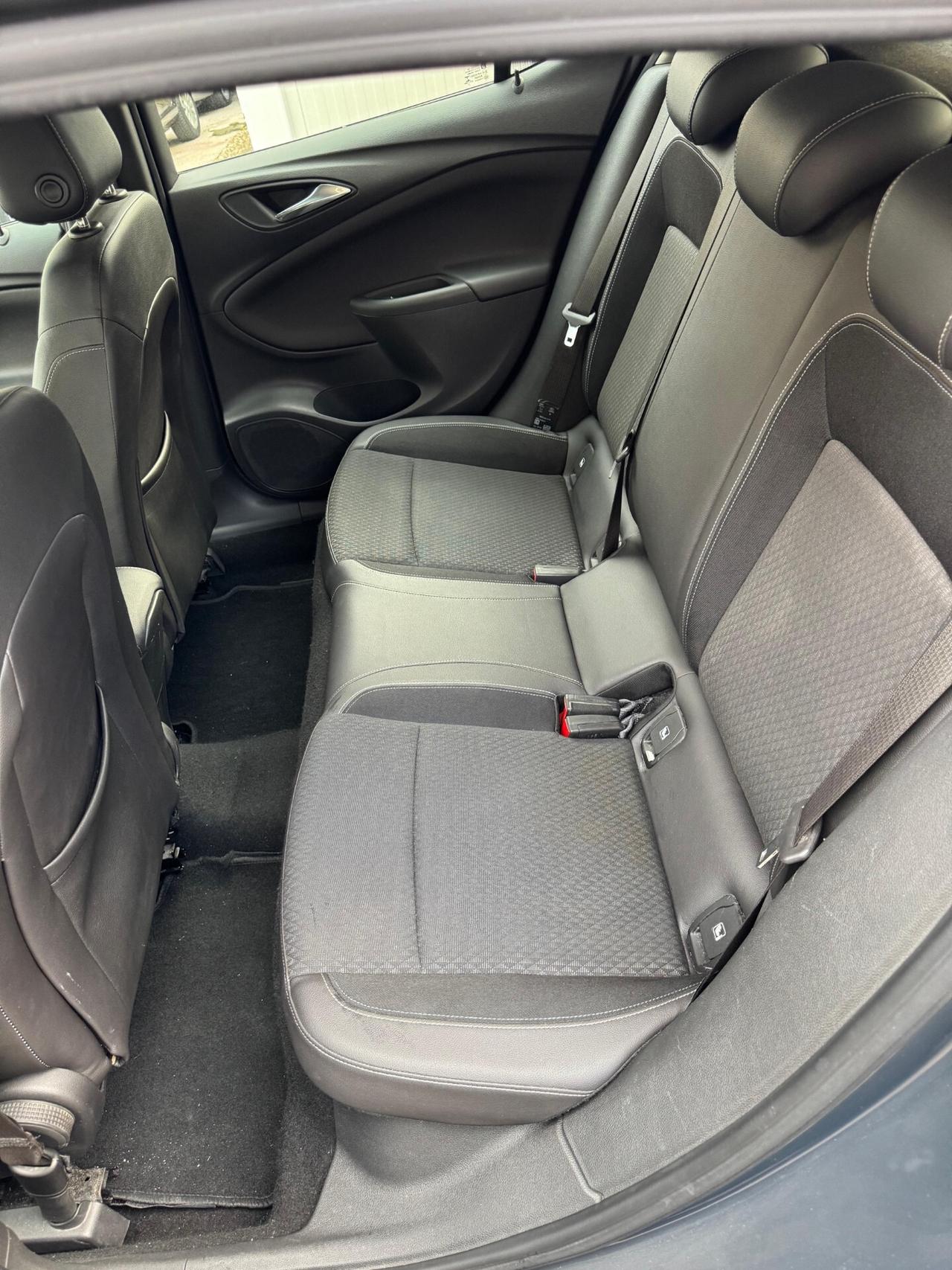 Opel Astra 1.4 benz. 150CV 139000km