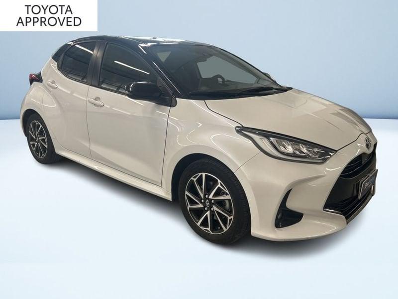 Toyota Yaris 1.5 HYBRID STYLE