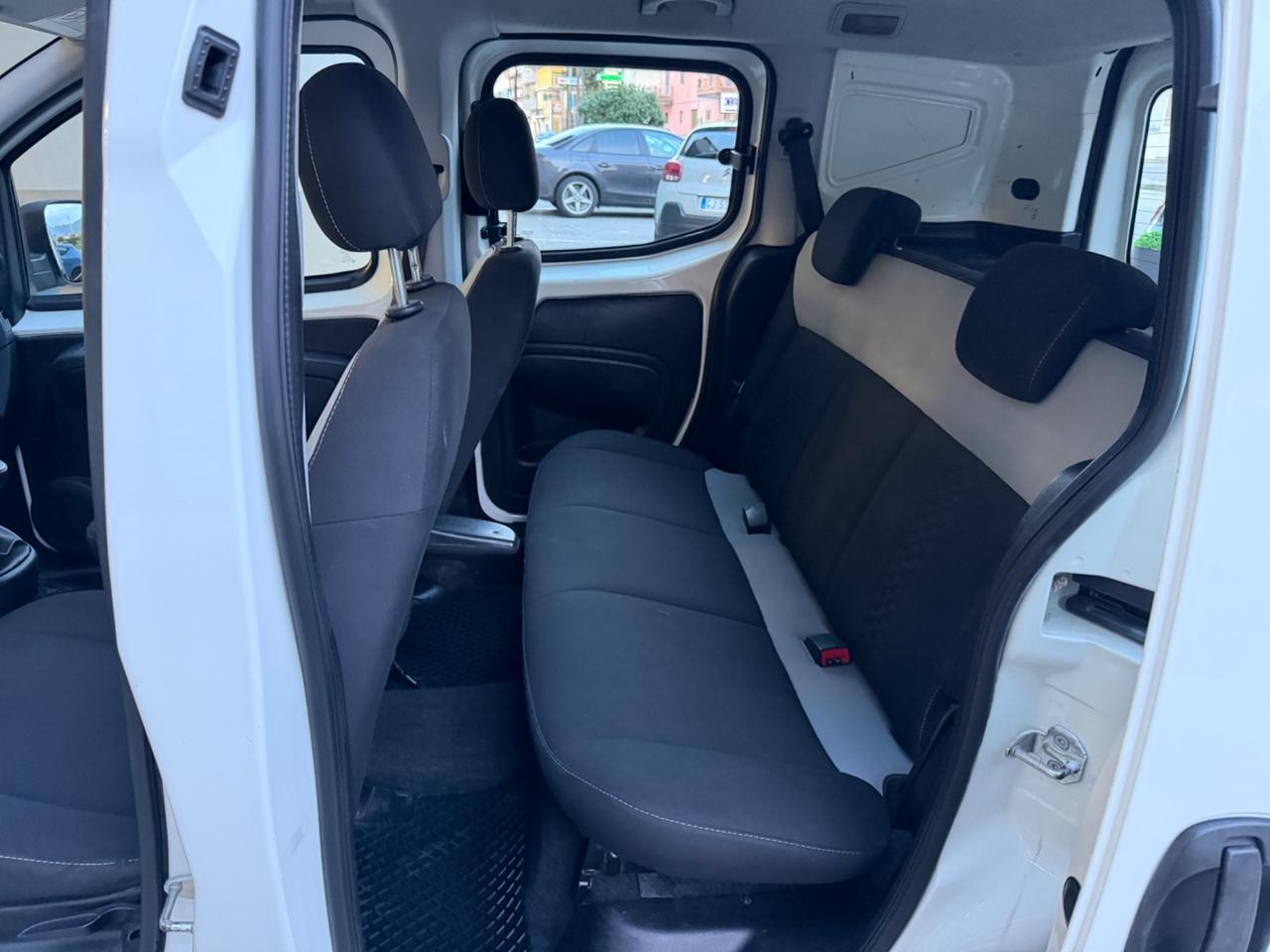 Fiat Fiorino AUTOCARRO 5 posti