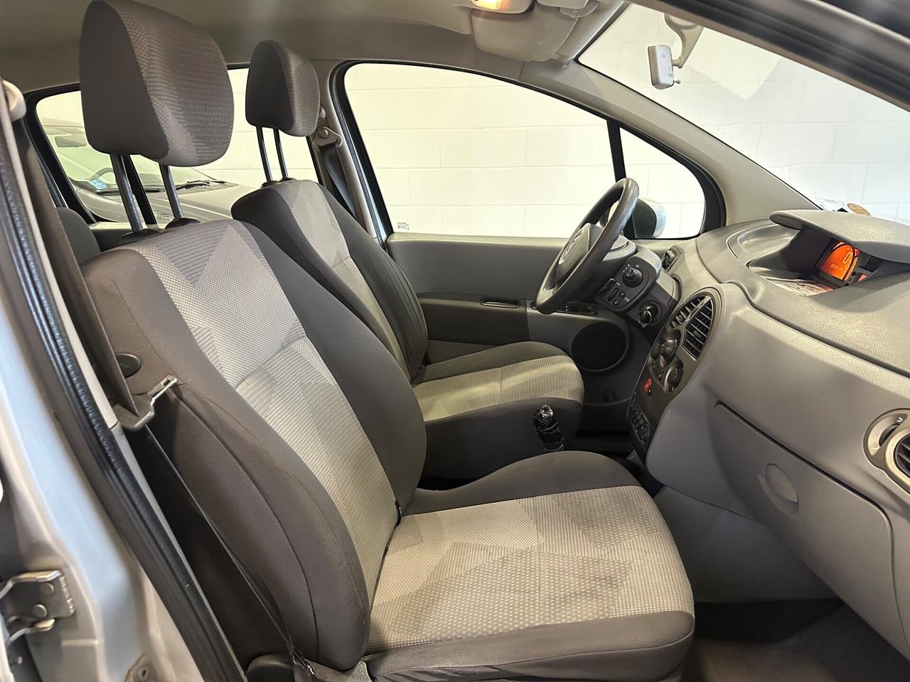 Renault Modus 1.2 16V Dynamique