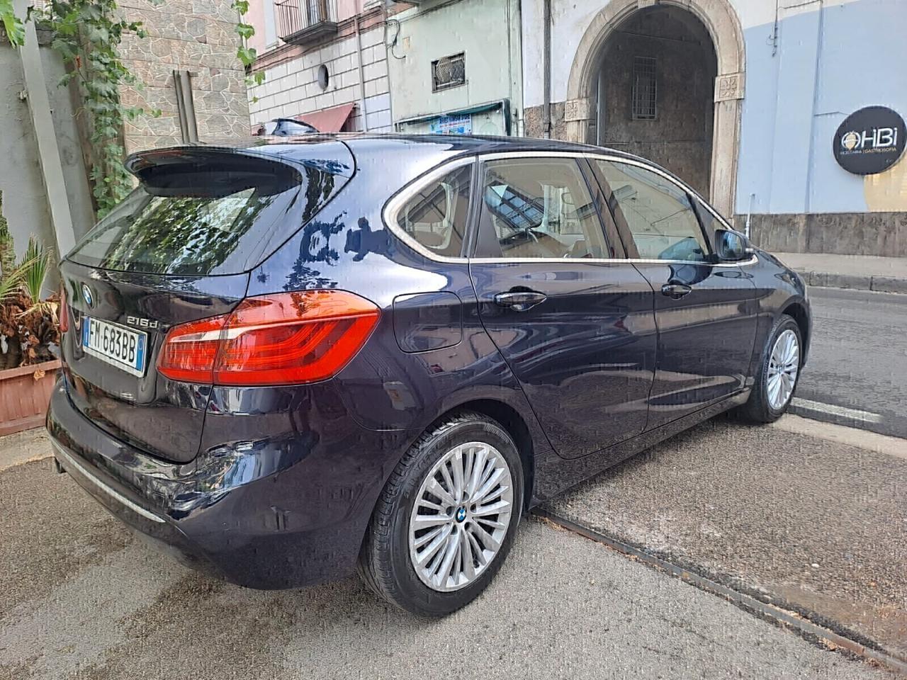 Bmw 216D Luxury Full garantita