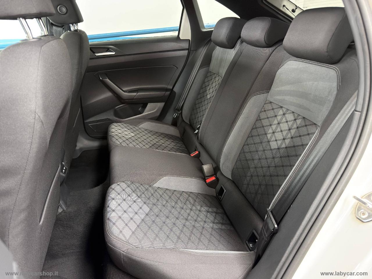 VOLKSWAGEN Taigo 1.0 TSI 110 CV DSG R-Line