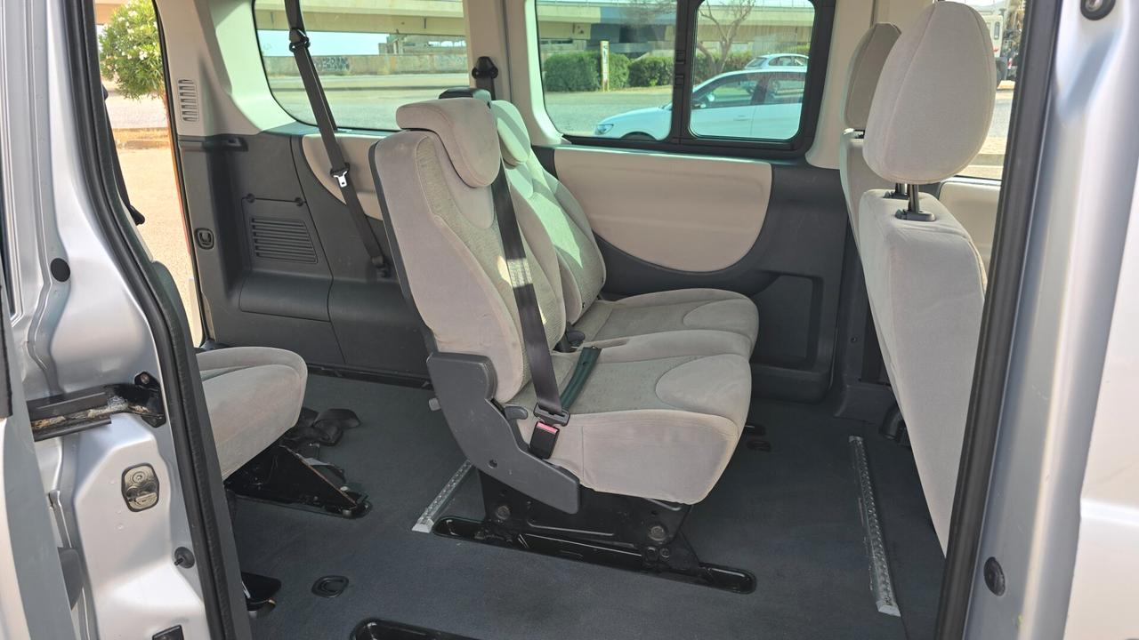 Peugeot Expert Tepee 2.0 HDi 120CV Pedana disabili 8 Posti