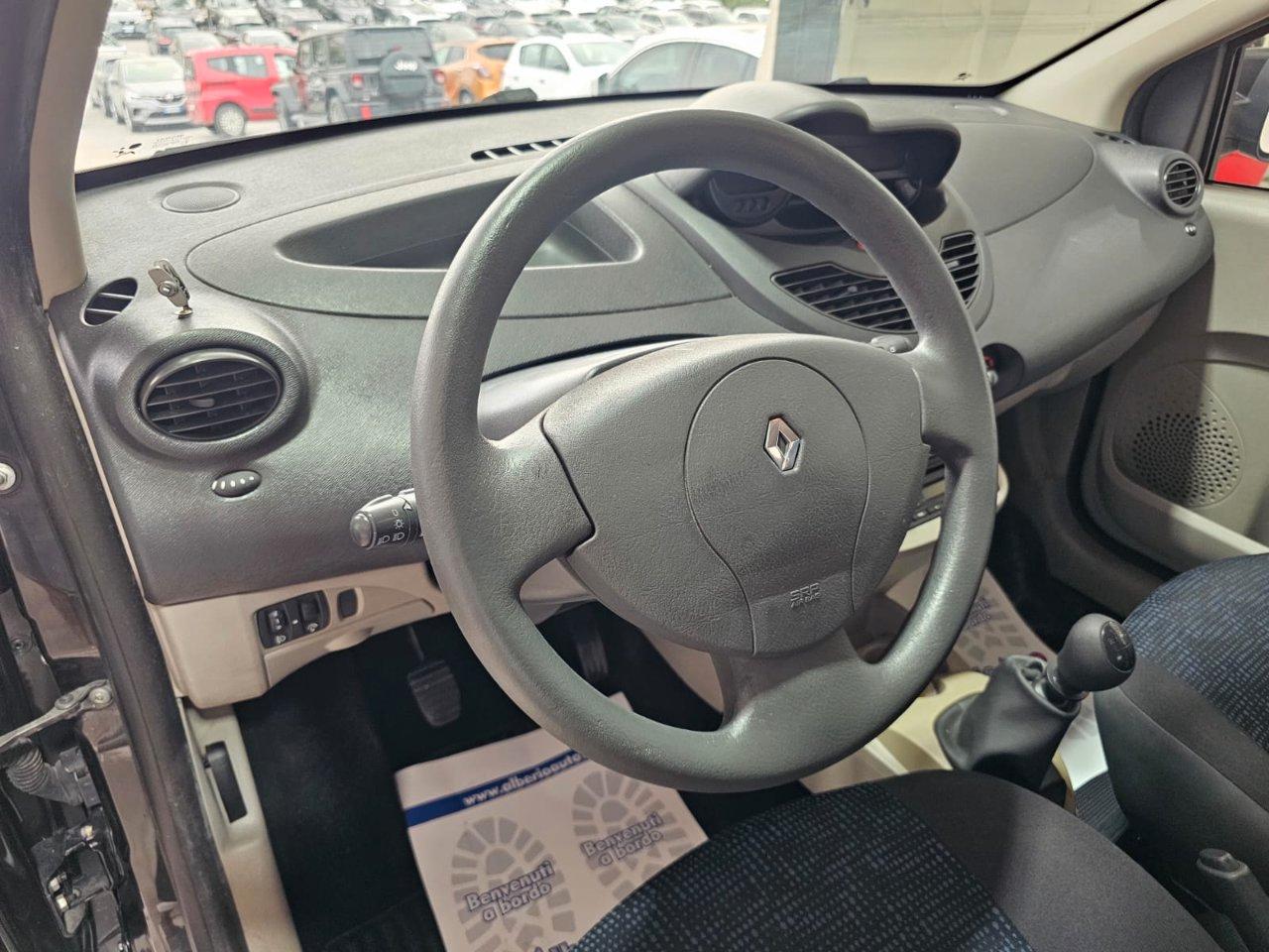 Renault Twingo 1.2 lev Dynamique CL 75cv