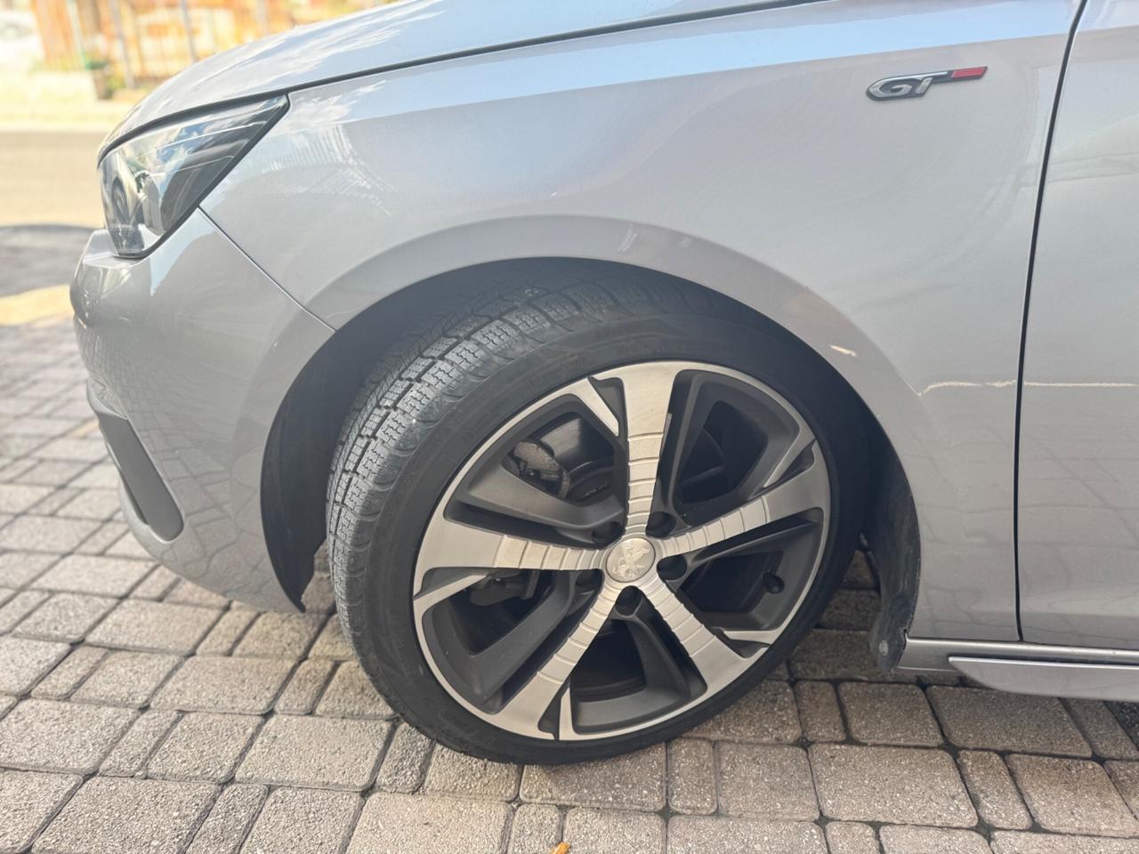 Peugeot 308 BlueHDi 180CV S&S EAT8 SW GT