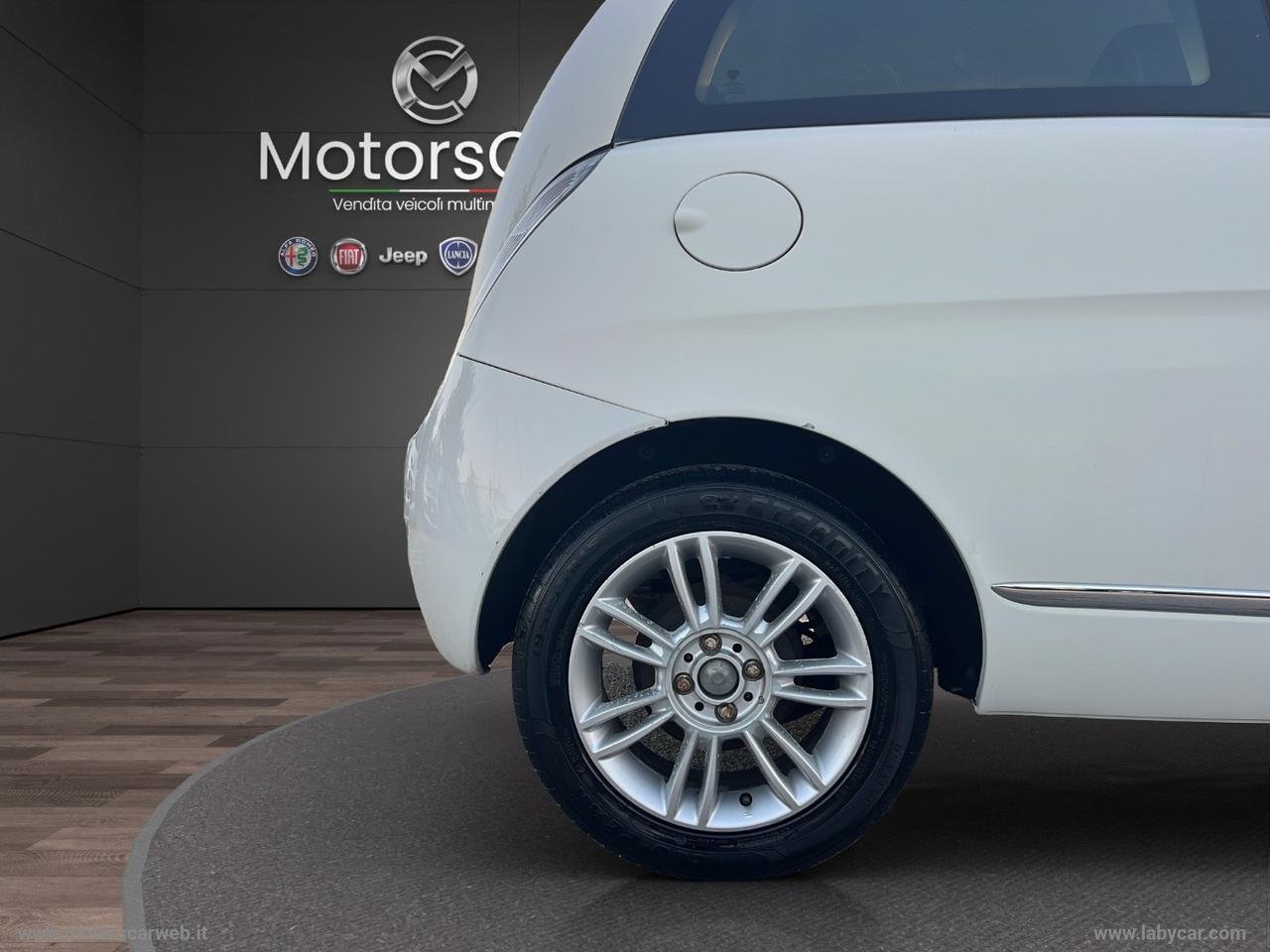 LANCIA Ypsilon 1.4 Unyca Ecochic GPL