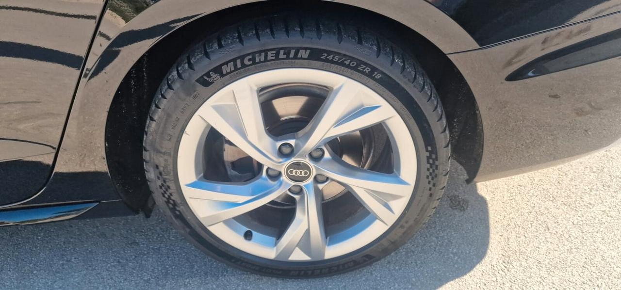 AUDI A4 SLINE 2.0 TDI 163 CV UNICO PORP. 201.000 KM IVA ESPOSTA